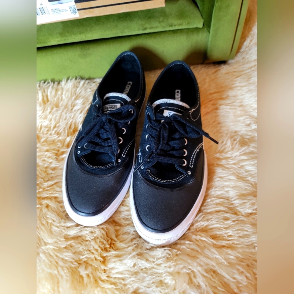 Converse Crimson Canvas Ox Men's  Black/White Light Used With Box - Picture 2 of 13